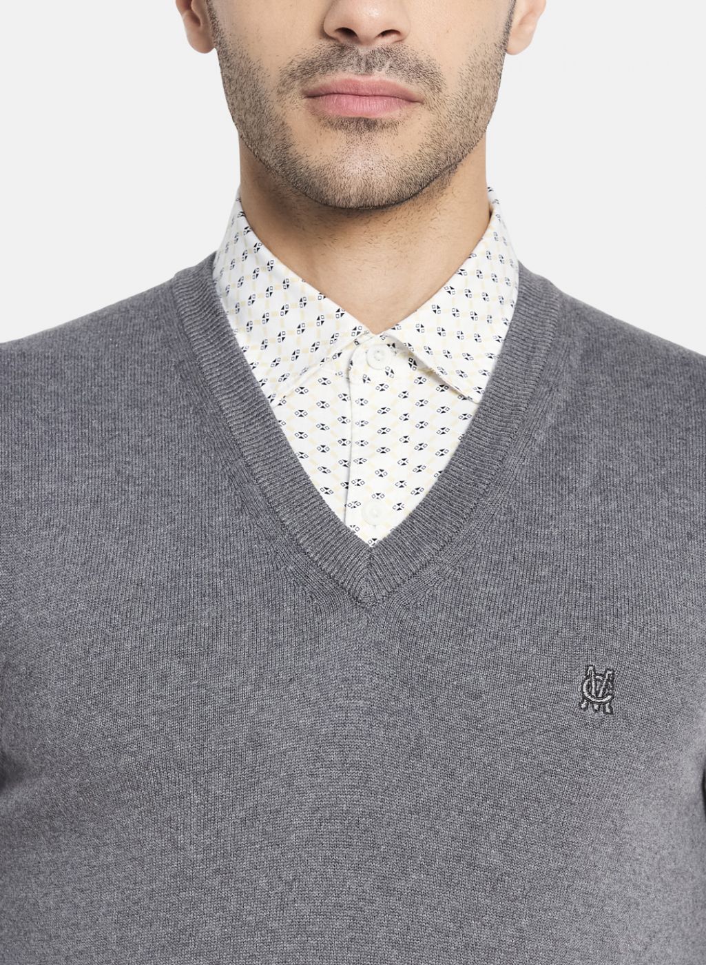 Men Grey Solid Sweater