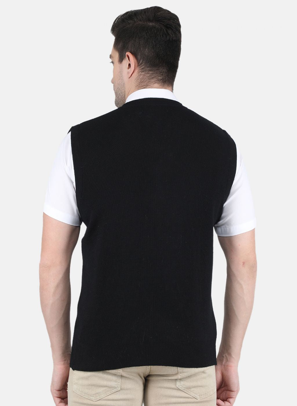 Men Black Solid Sweater