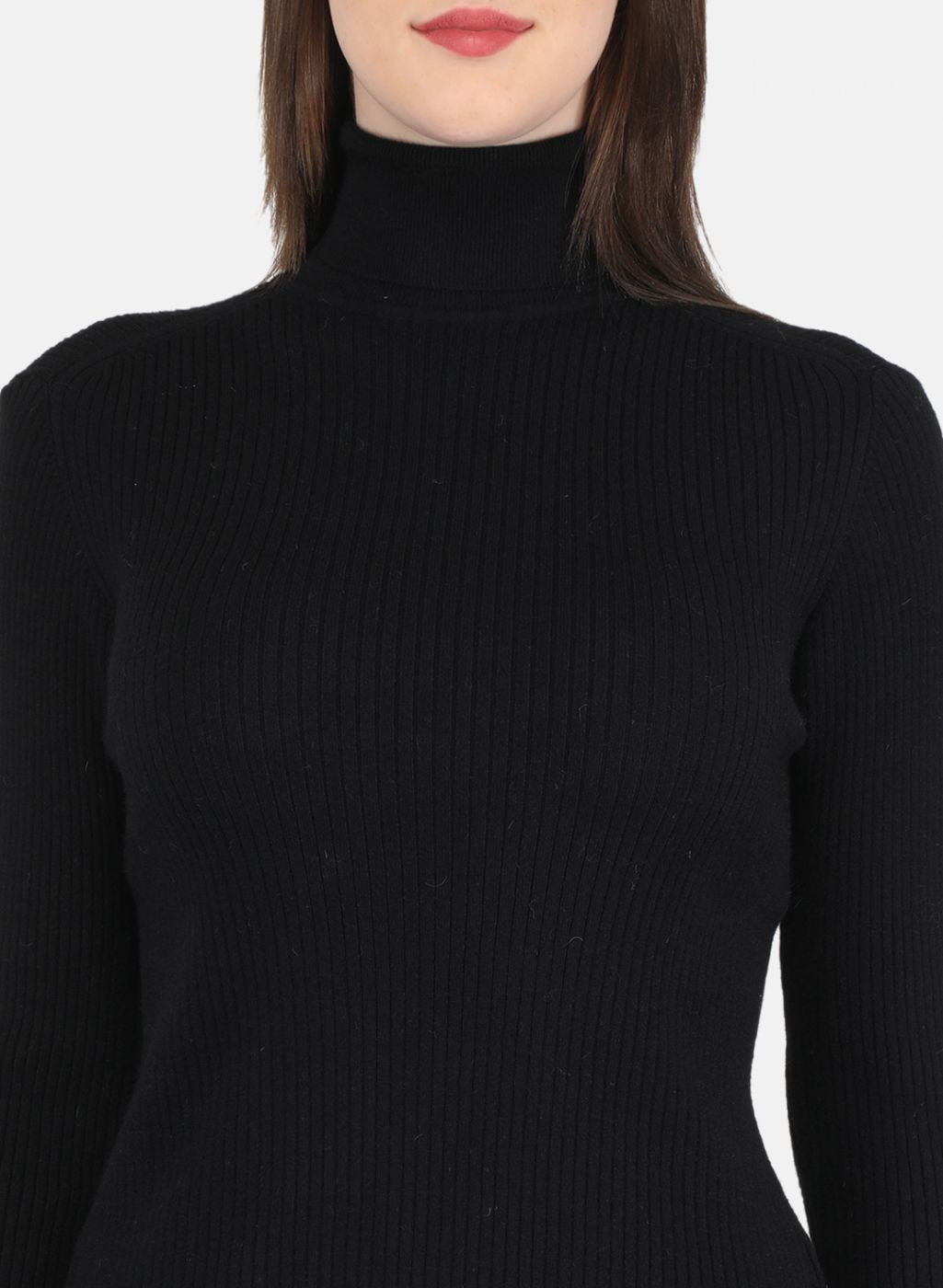 Women Black Solid Sceavy Top