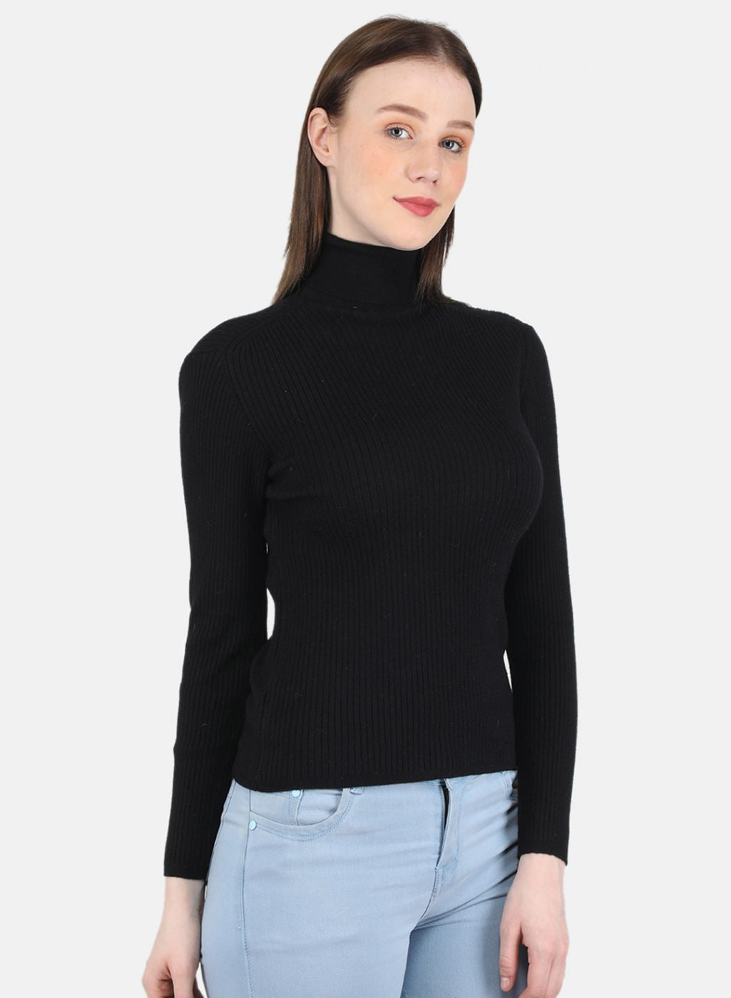 Women Black Solid Sceavy Top