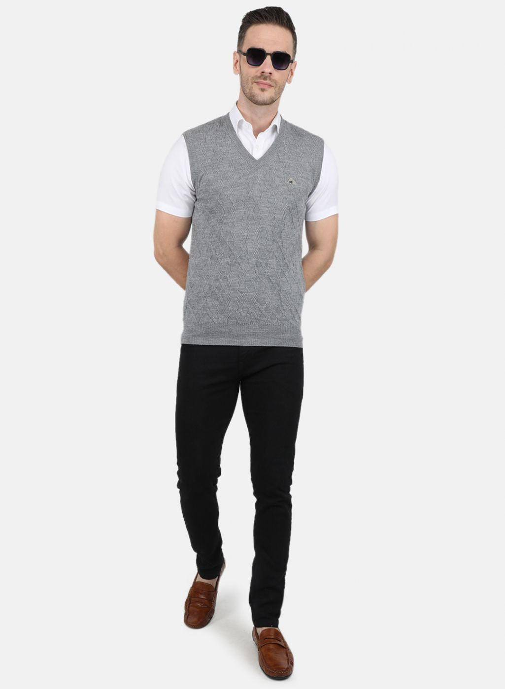 Men Grey Self Design Sweater