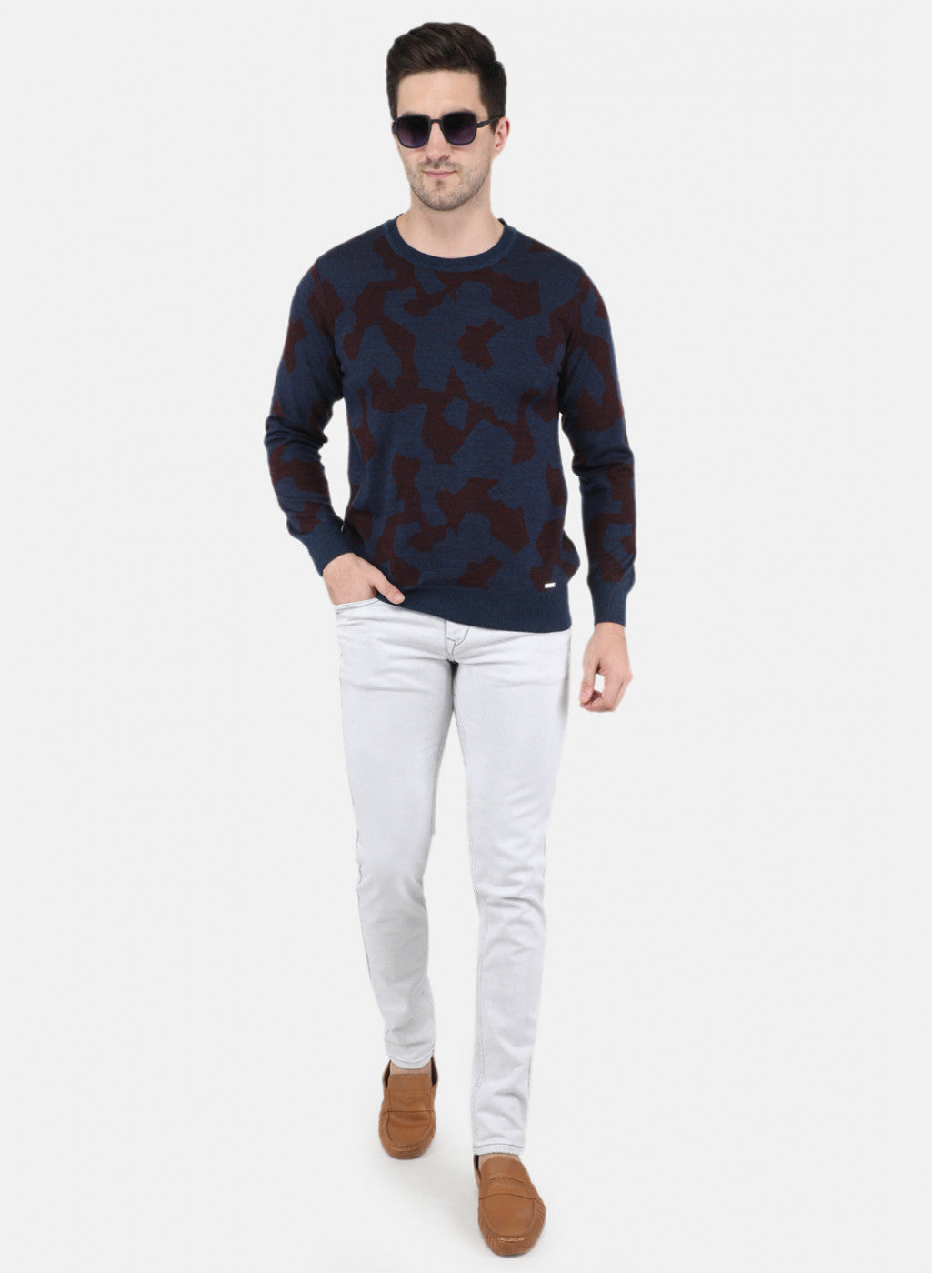 Men Blue Jaquard Pullover