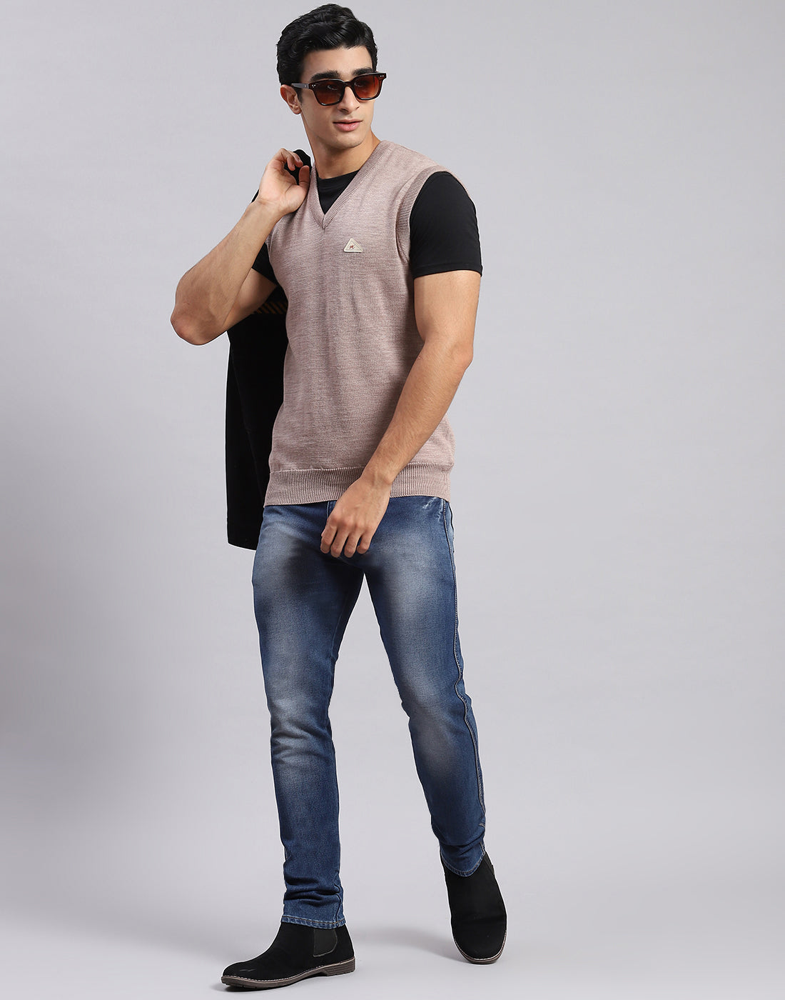 Men Beige Solid V Neck Sleeveless Sweaters/Pullovers