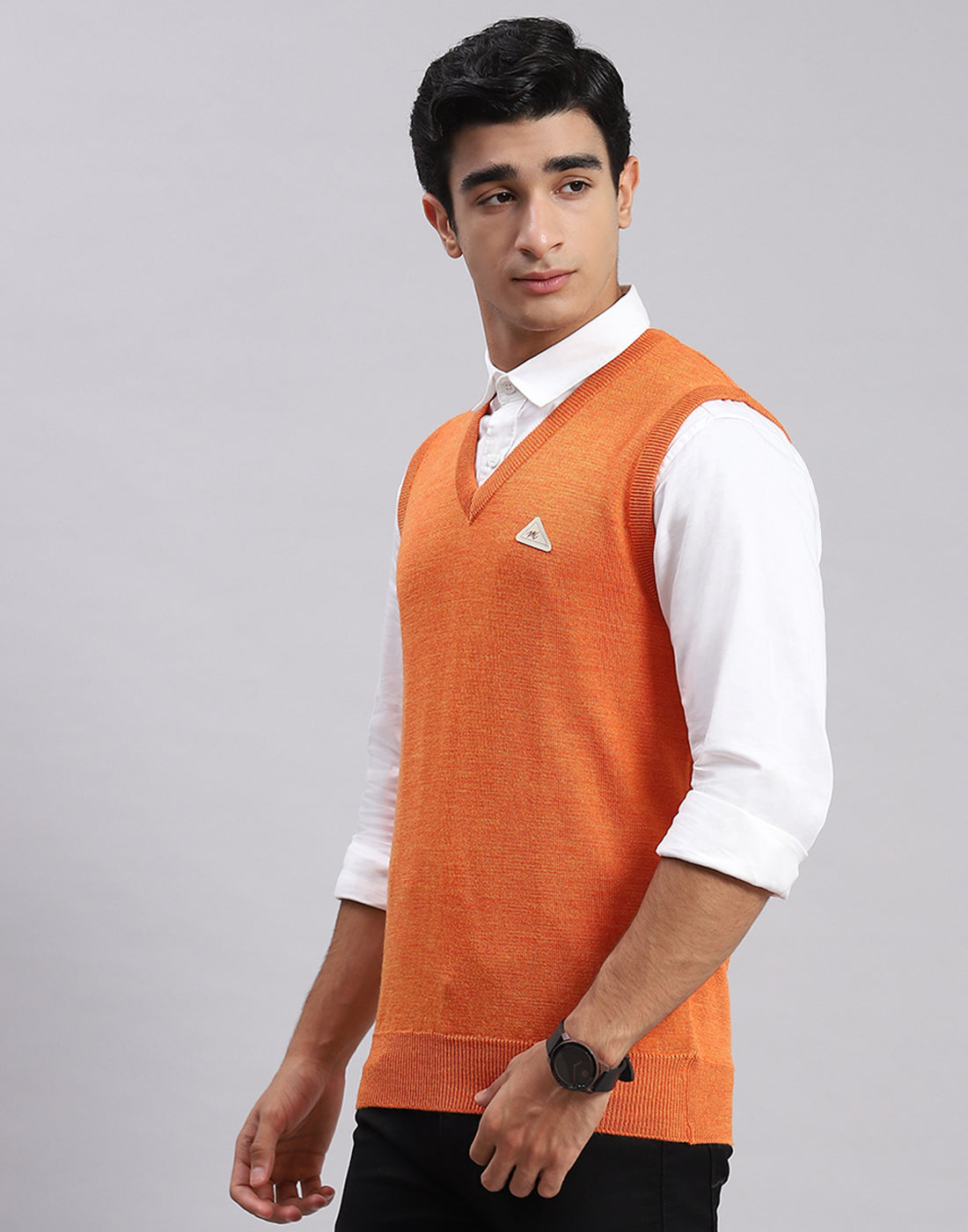 Men Orange Solid V Neck Sleeveless Sweaters/Pullovers