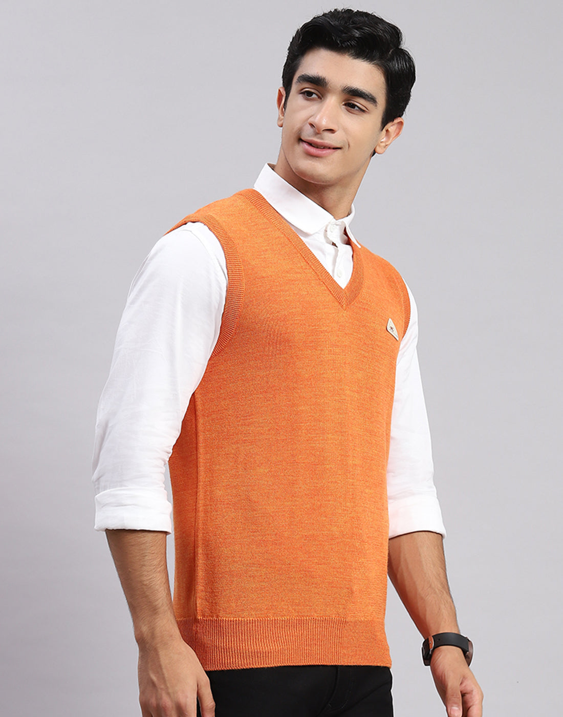 Men Orange Solid V Neck Sleeveless Sweaters/Pullovers