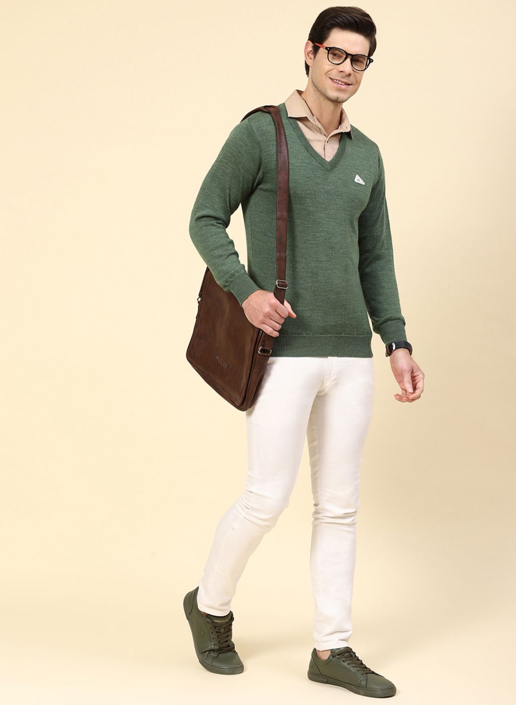 Men Green Solid Pure wool Pullover
