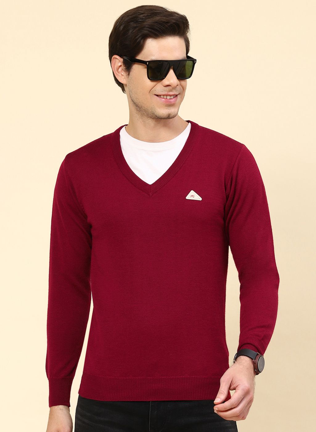 Men Maroon Solid Pure wool Pullover