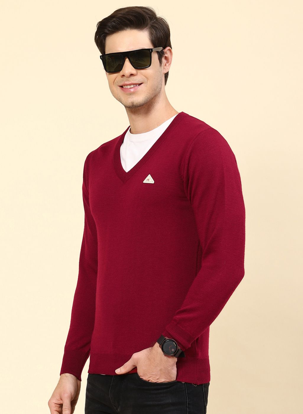 Men Maroon Solid Pure wool Pullover