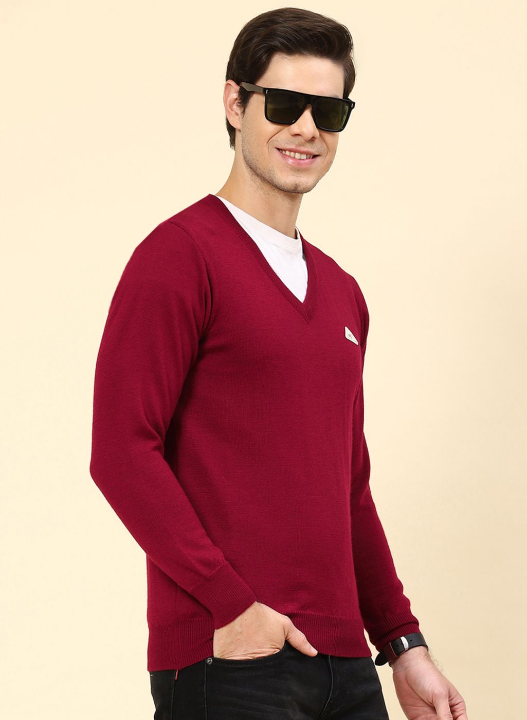 Men Maroon Solid Pure wool Pullover