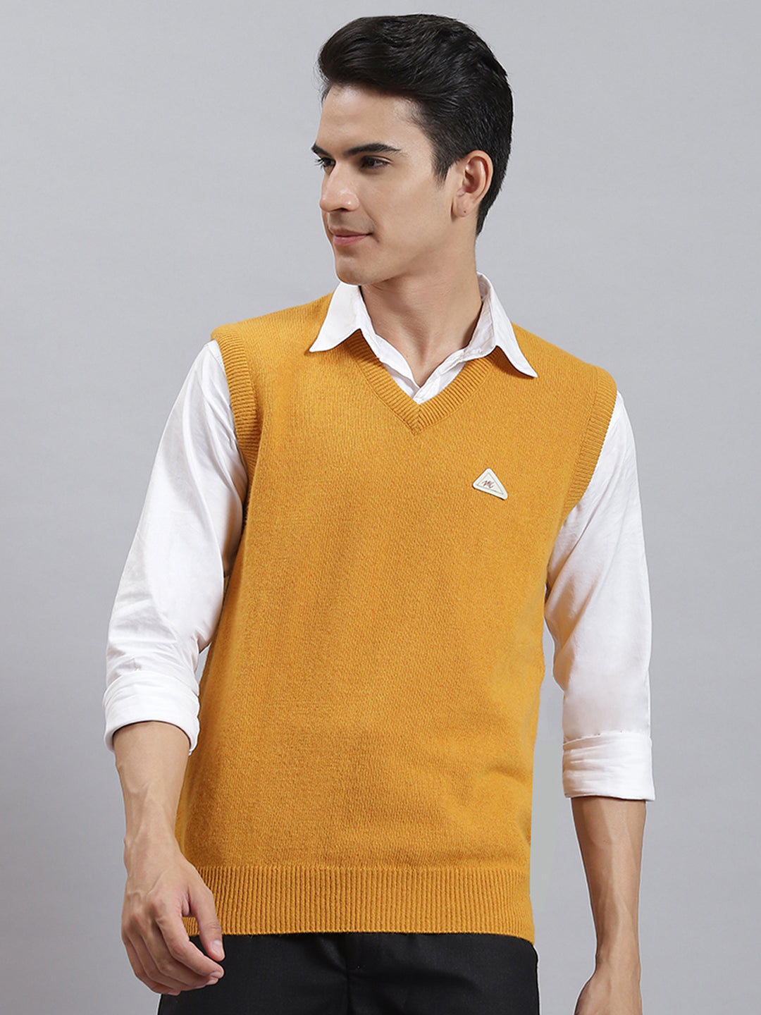 Men Mustard Solid V Neck Sleeveless Sweaters/Pullovers