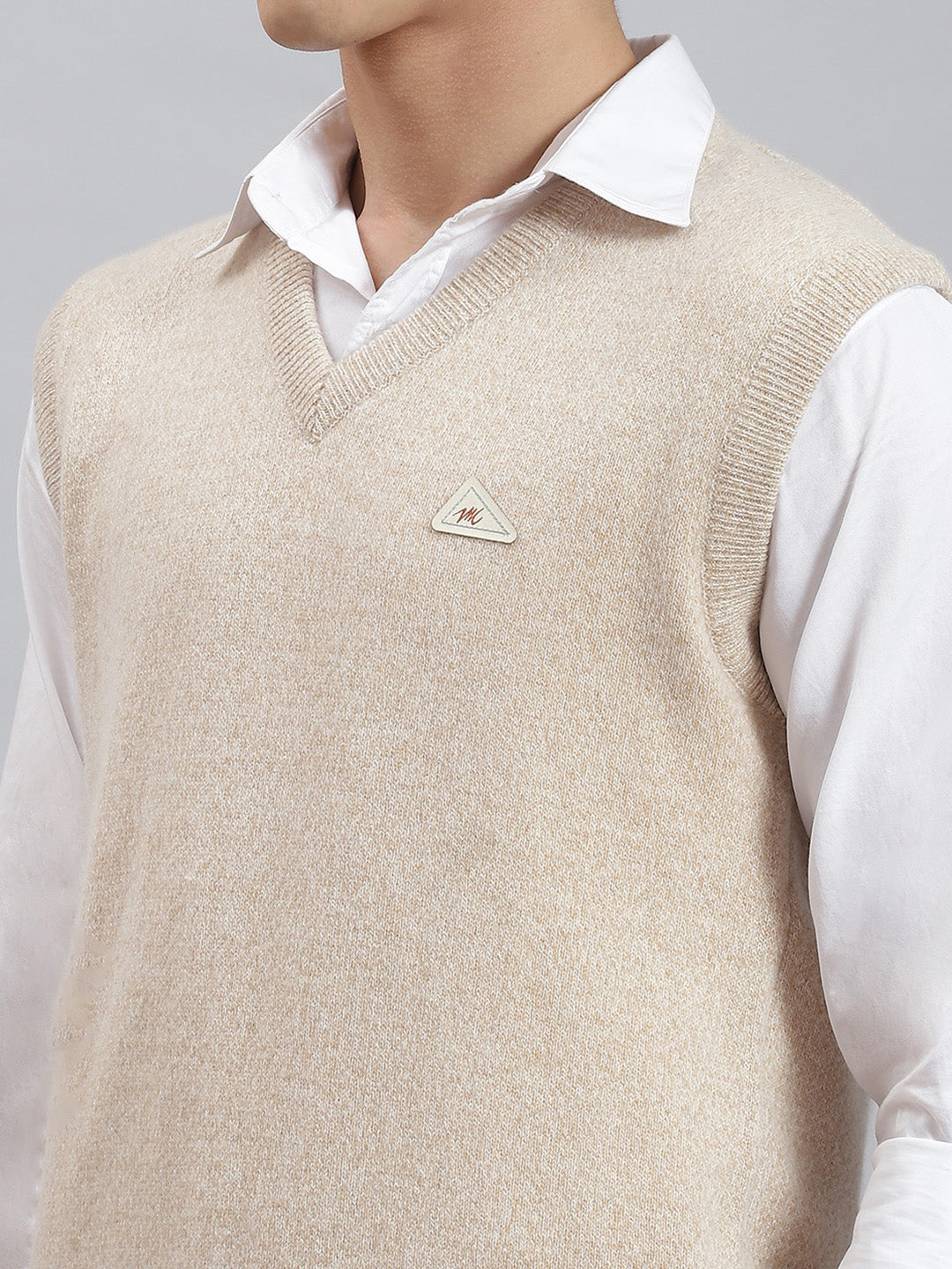 Men Beige Solid V Neck Sleeveless Sweaters/Pullovers
