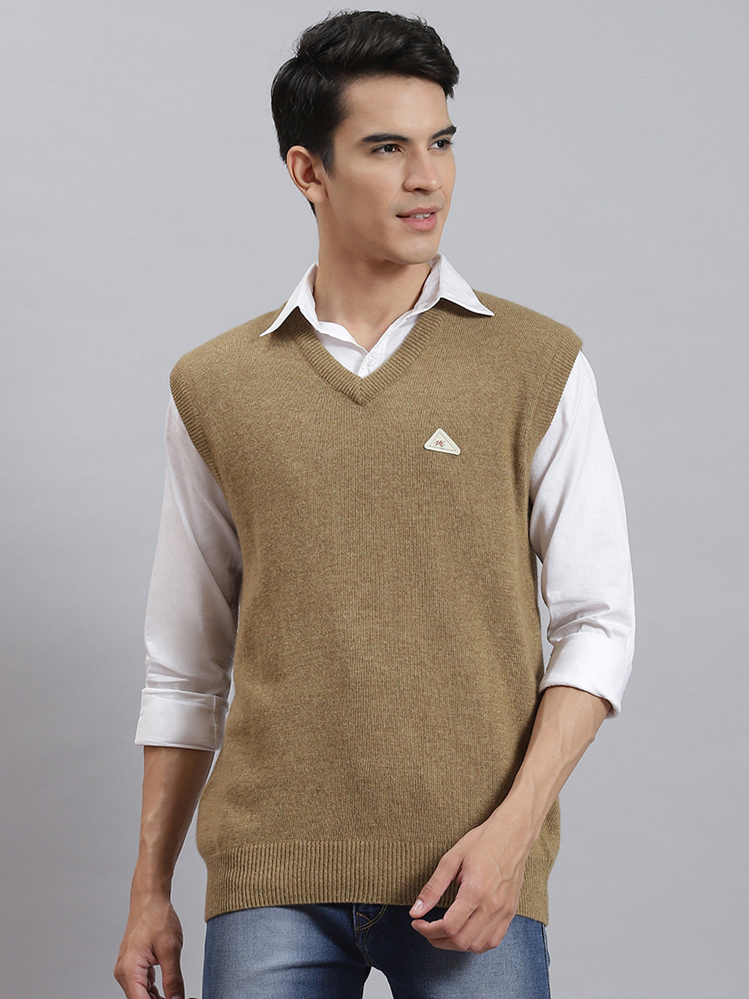 Men Brown Solid V Neck Sleeveless Sweaters/Pullovers
