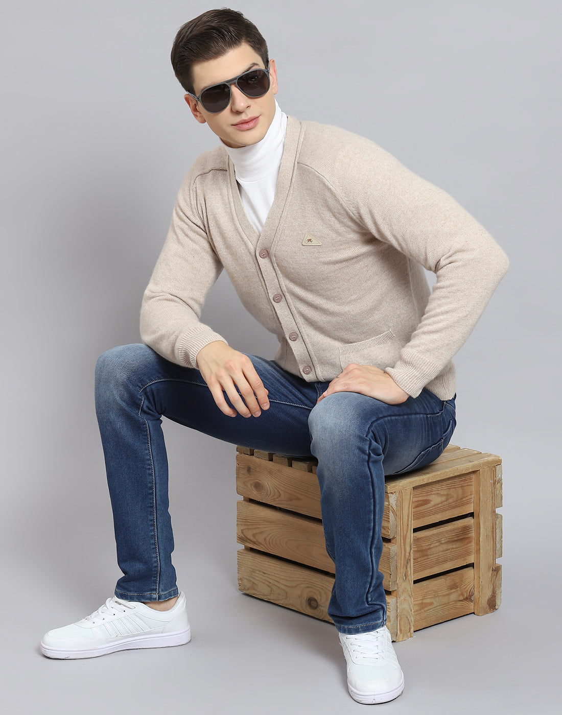 Buy Men Beige Solid V Neck Full Sleeve Sweater Online in India