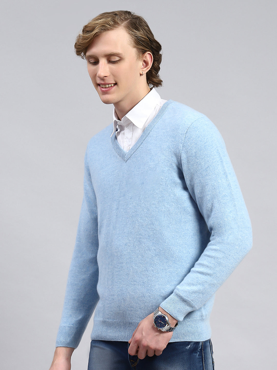 Men Blue Solid Pullover