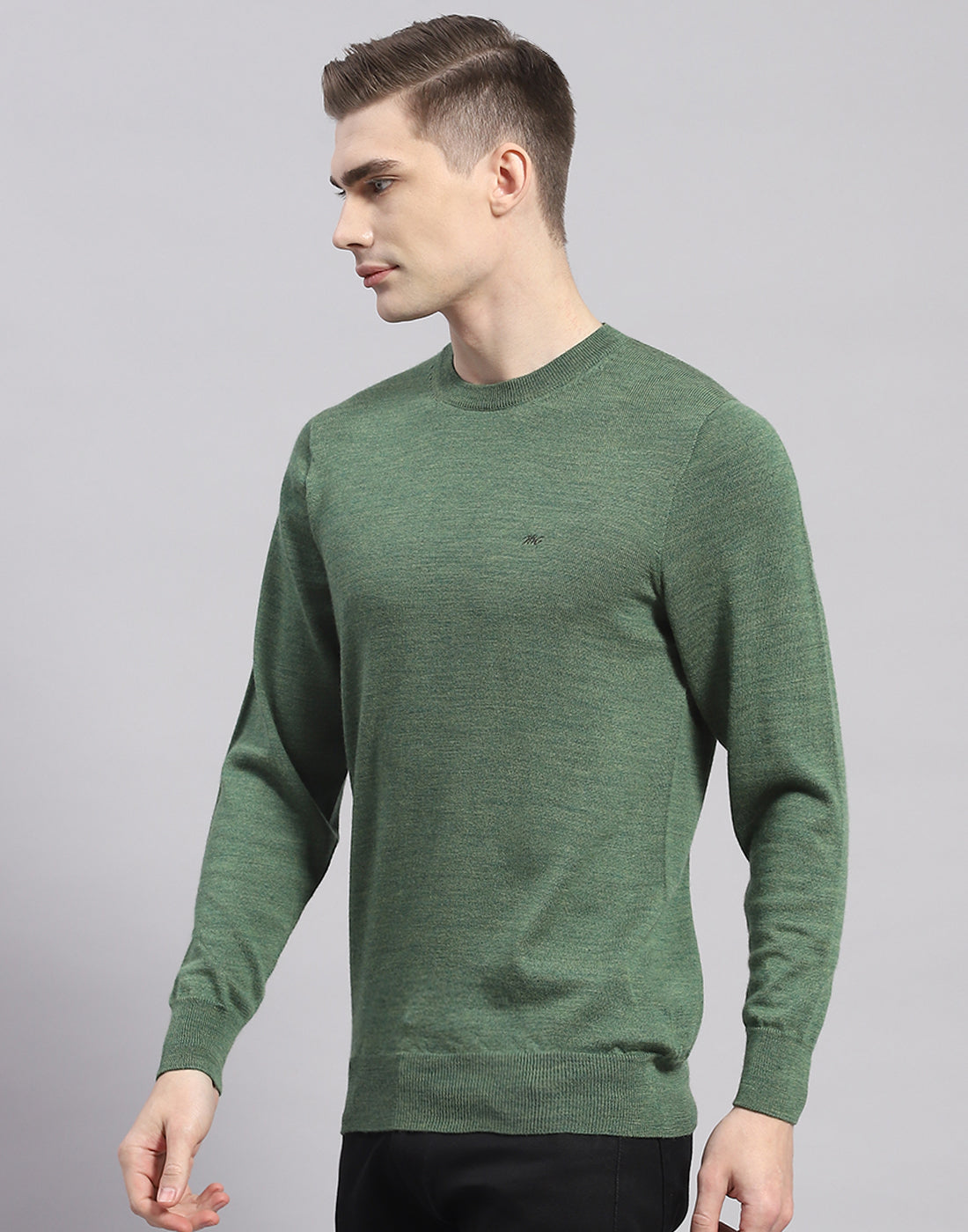 Men Green Solid Round Neck Full Sleeve Pullover