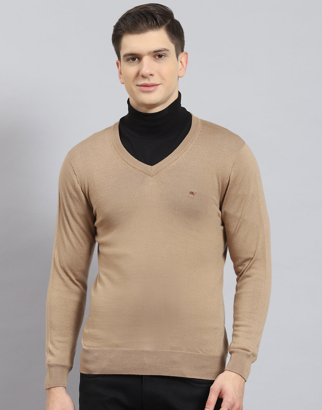 Men Brown Solid V Neck Full Sleeve Sweater