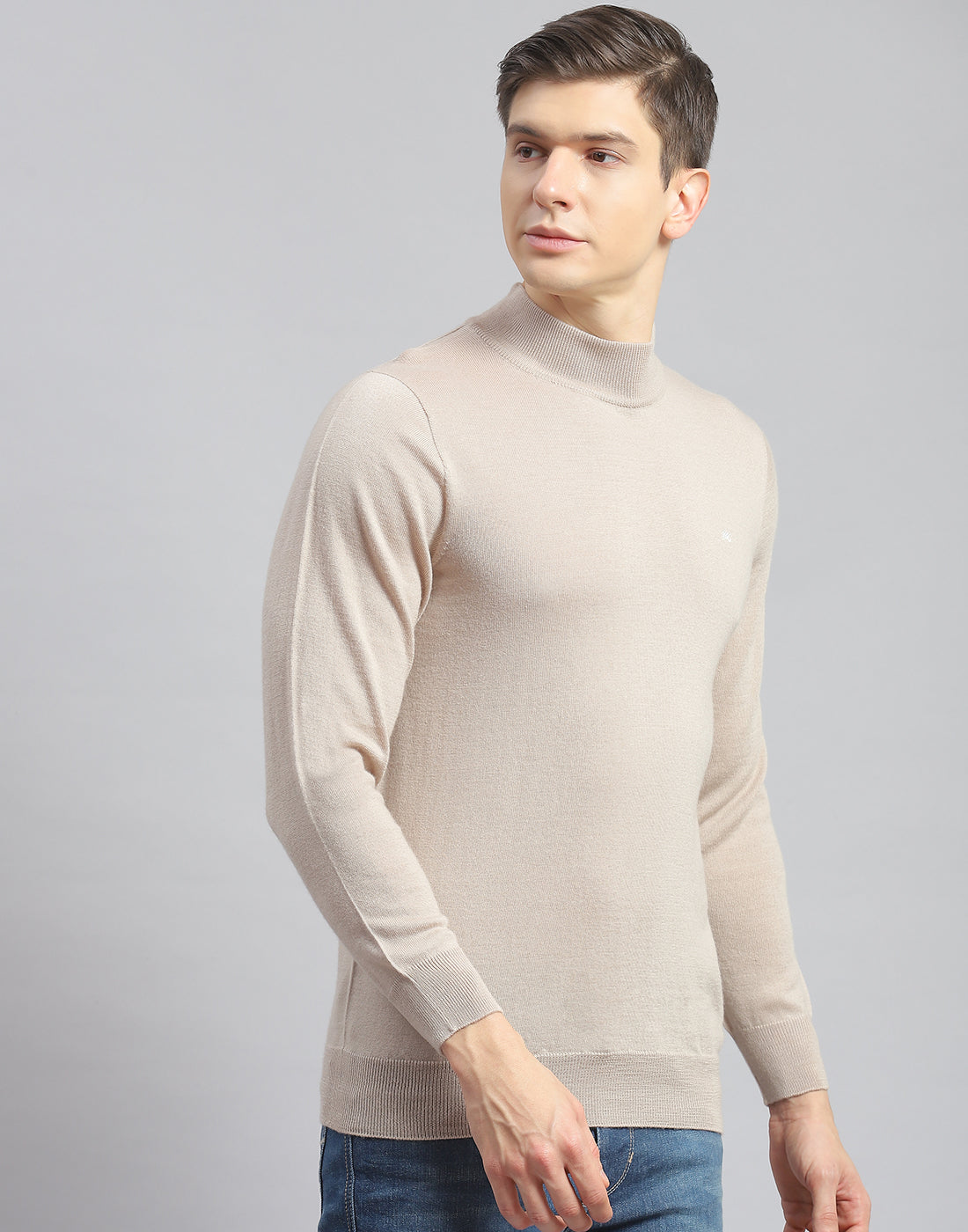 Men Beige Solid T Neck Full Sleeve Pullover