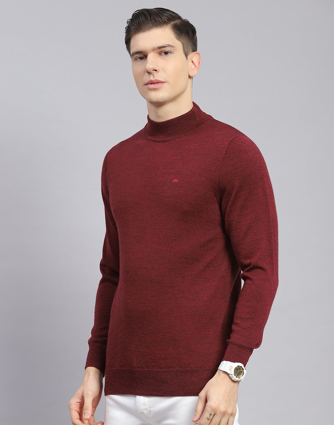 Men Maroon Solid T Neck Full Sleeve Sweater