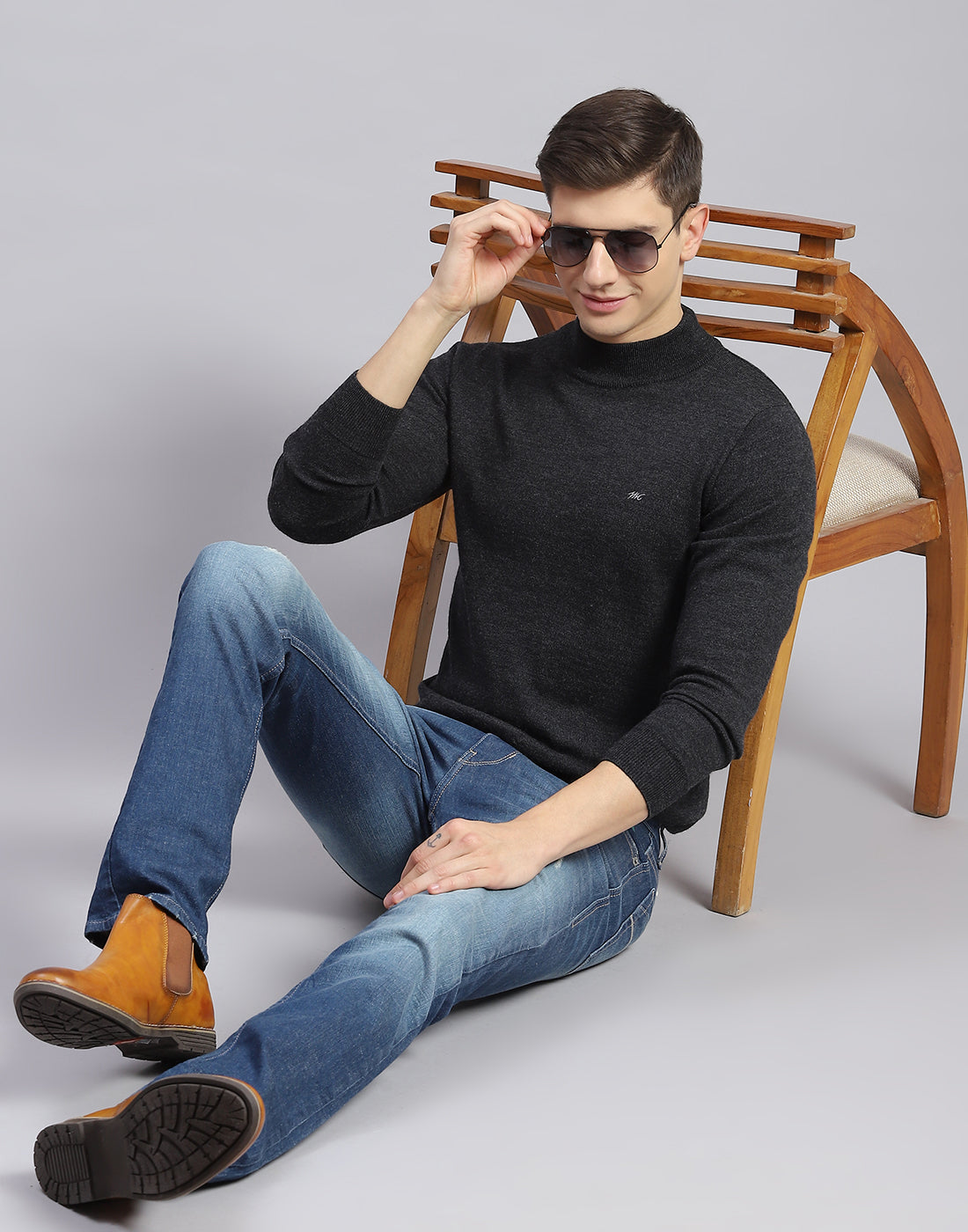 Men Grey Solid T Neck Full Sleeve Sweater