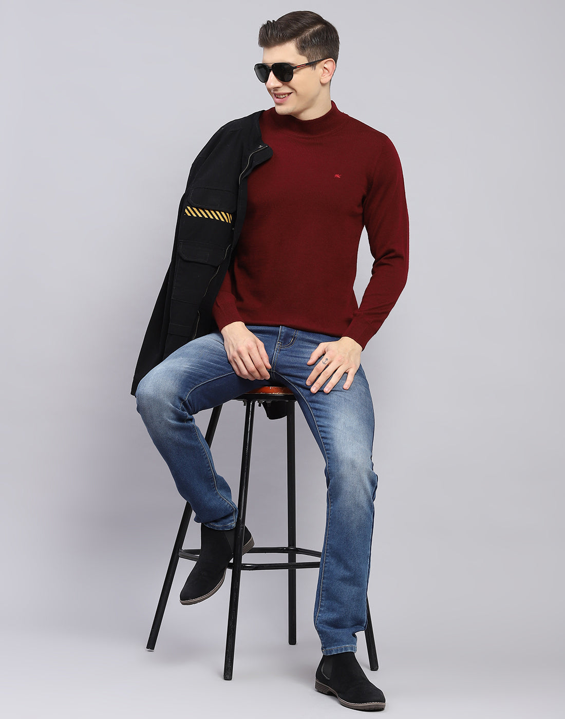 Men Maroon Solid T Neck Full Sleeve Sweater