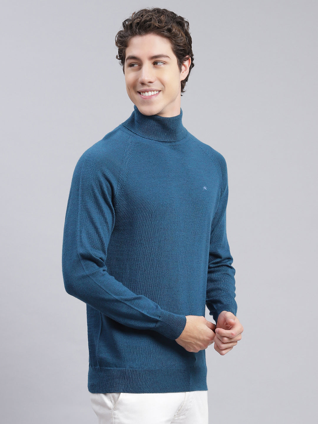 Men Blue Solid Pure wool Pullover