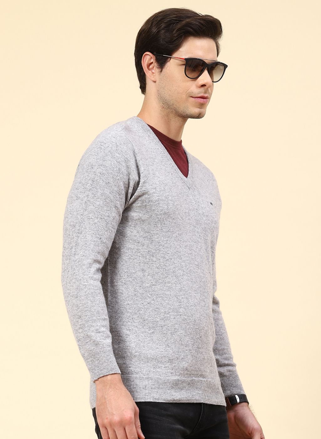 Men Grey Solid Lamb wool Pullover