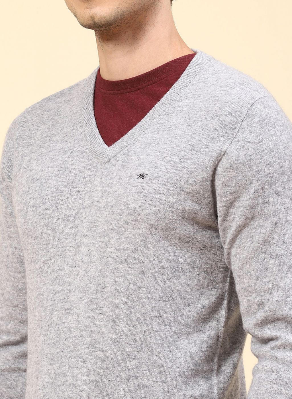 Men Grey Solid Lamb wool Pullover