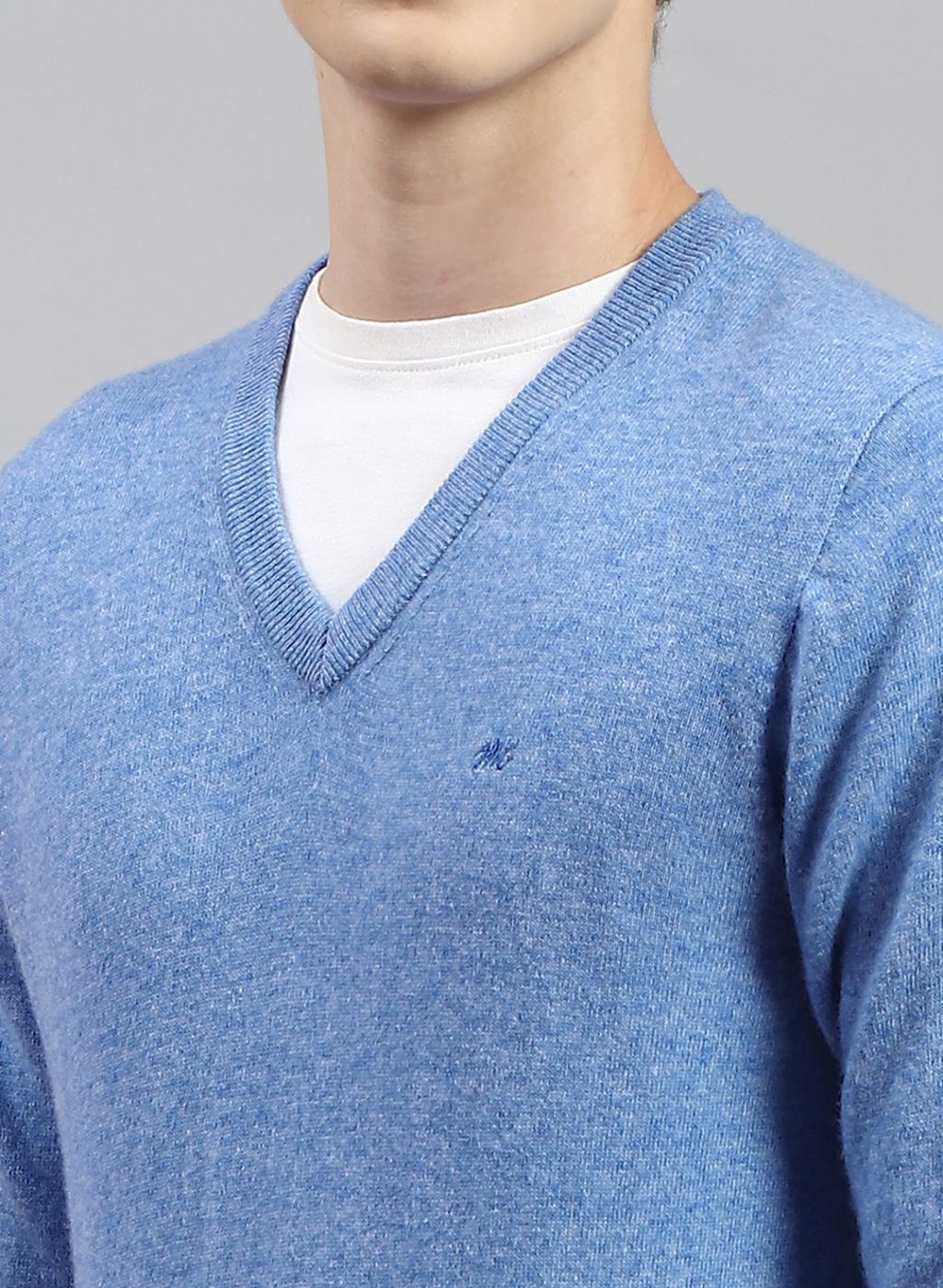 Men Sky Blue Solid Lamb wool Pullover