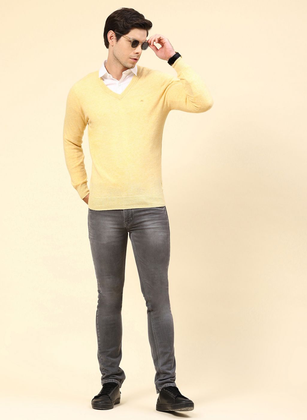 Men Yellow Solid Lamb wool Pullover