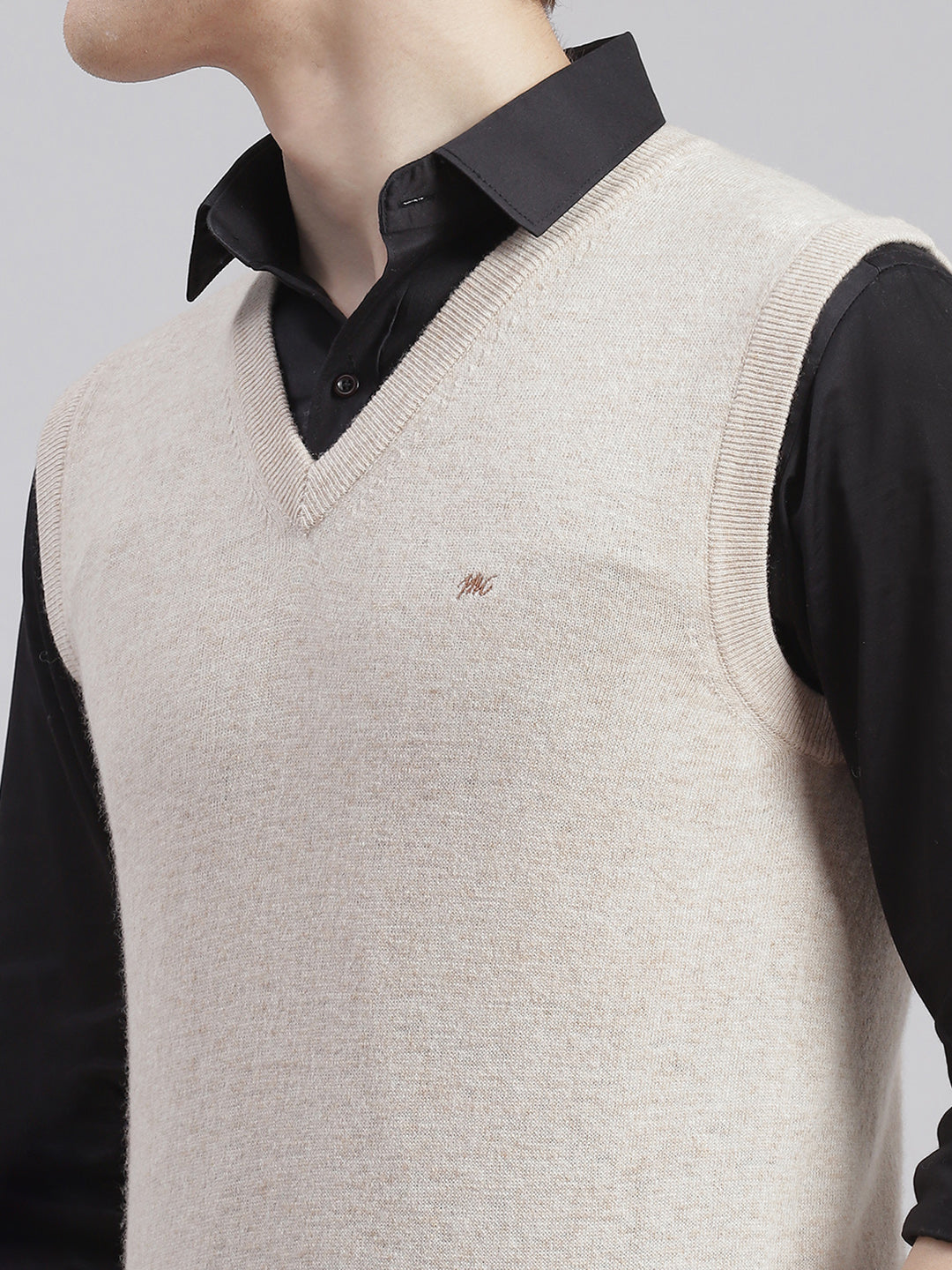 Men Beige Solid V Neck Sleeveless Sweaters/Pullovers