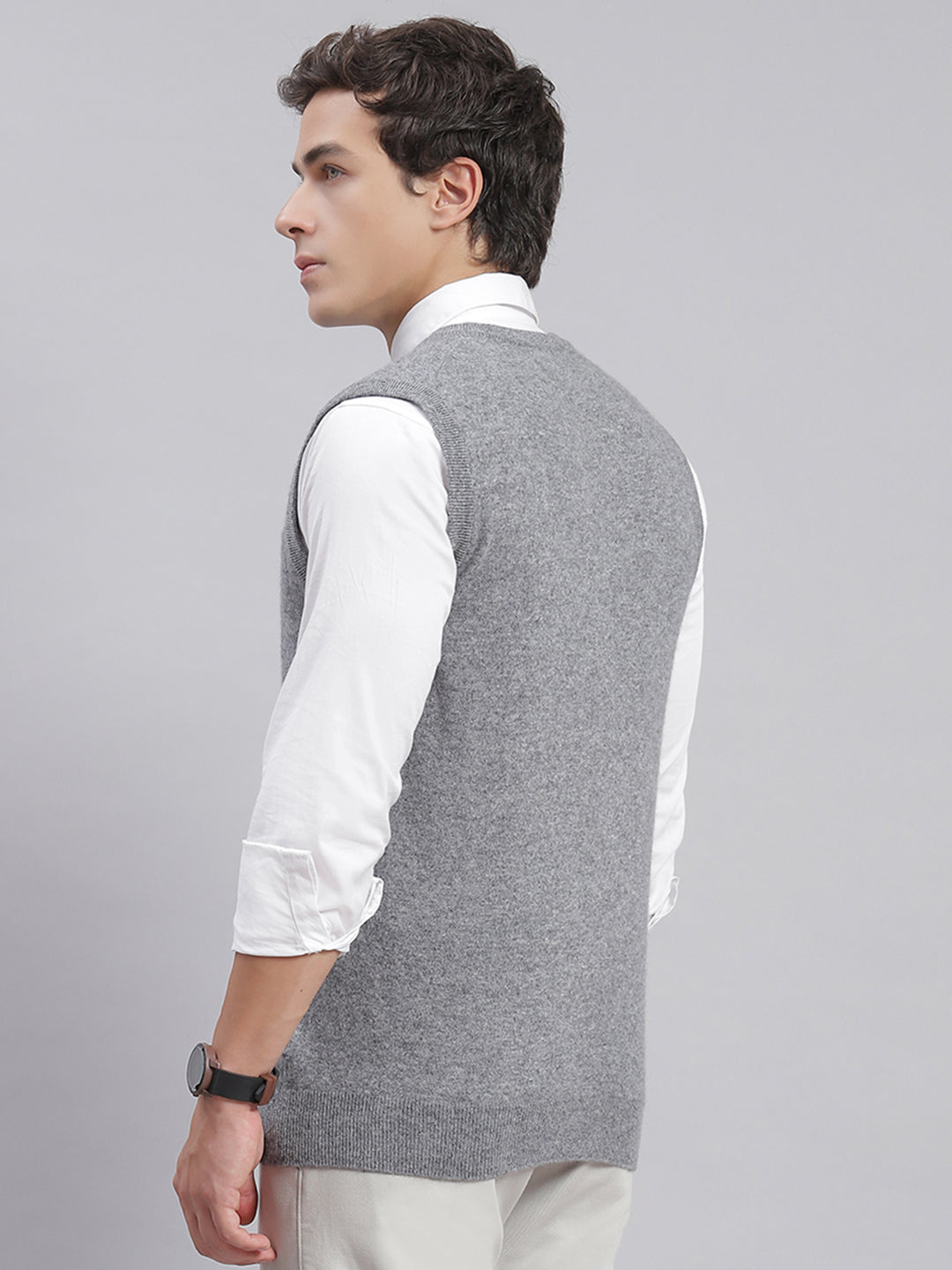 Men Grey Melange Solid V Neck Sleeveless Sweaters/Pullovers