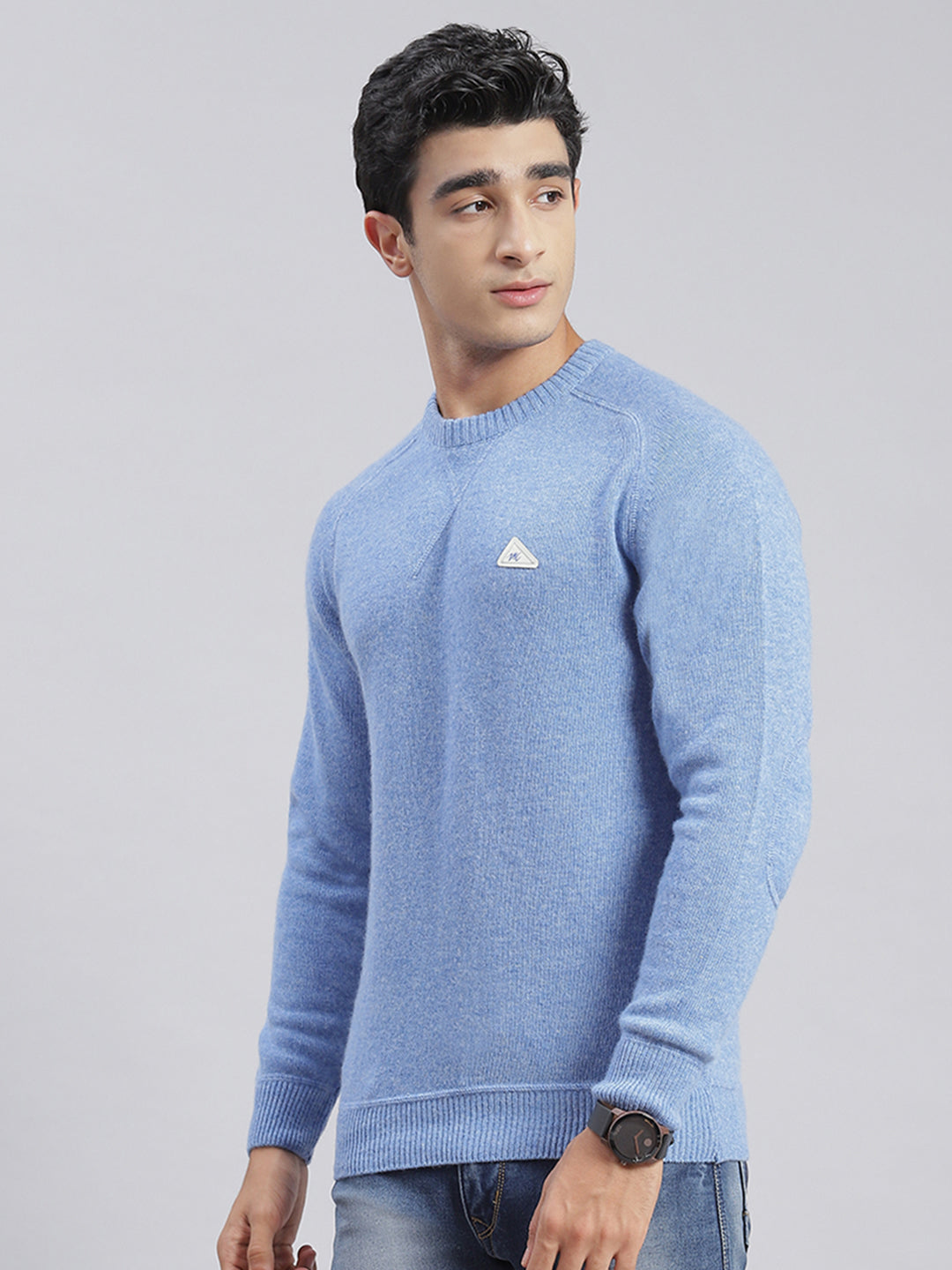 Men Blue Solid Round Neck Sweater