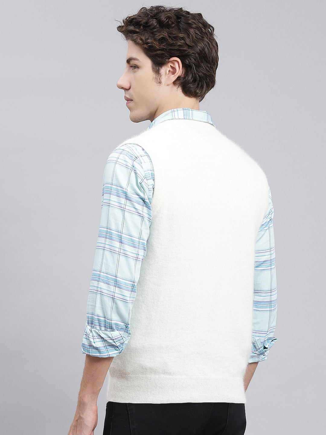 Men Off White Solid Angoora Sweater