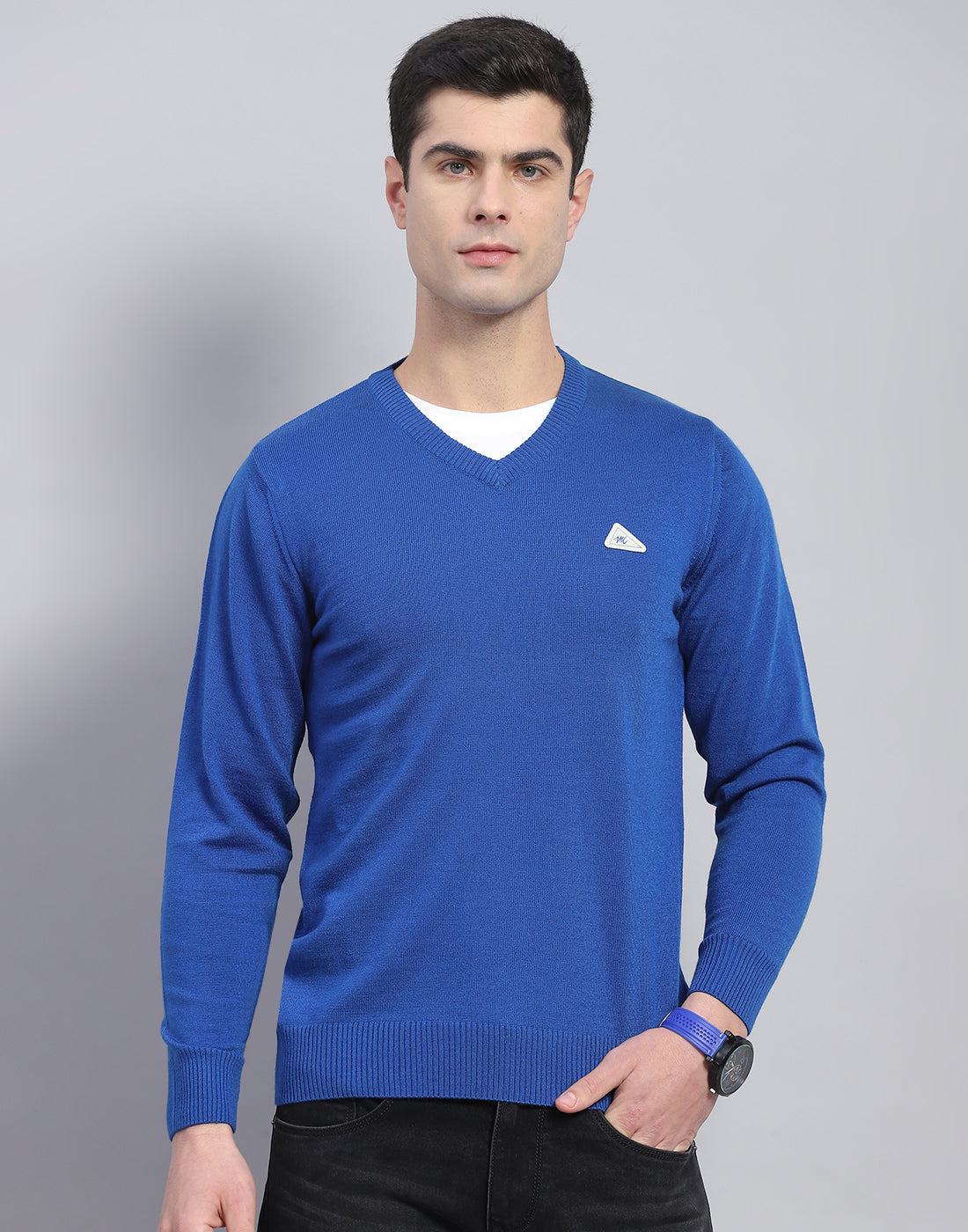 Men Blue Solid V Neck Full Sleeve Pullover