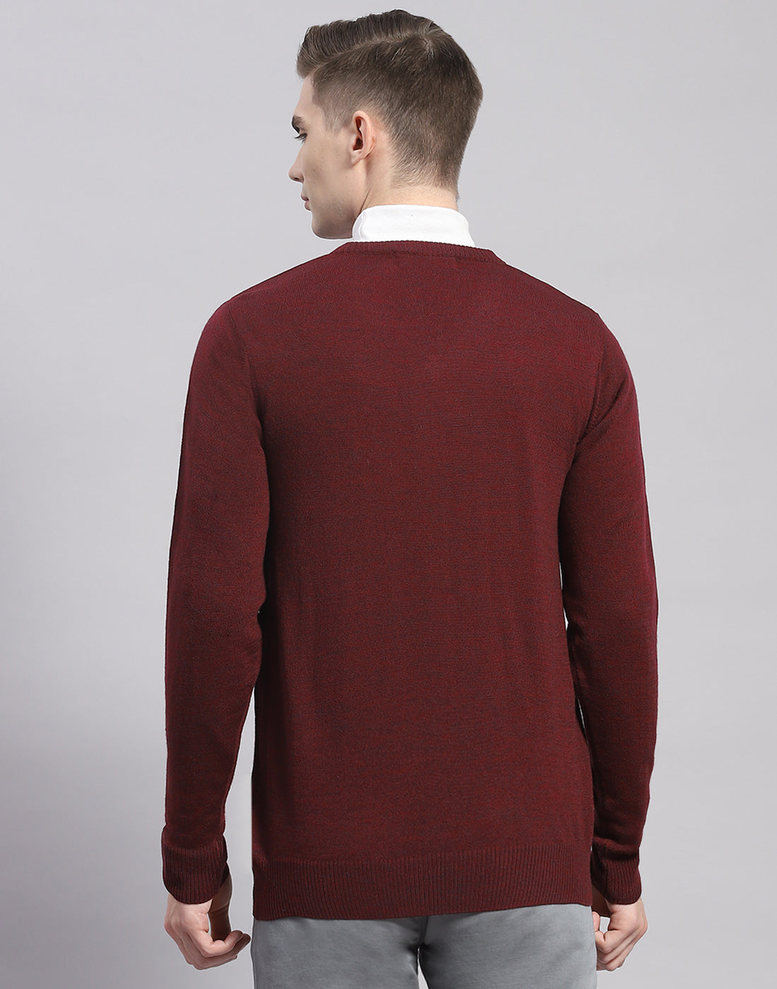 Men Maroon Solid V Neck Full Sleeve Pullover
