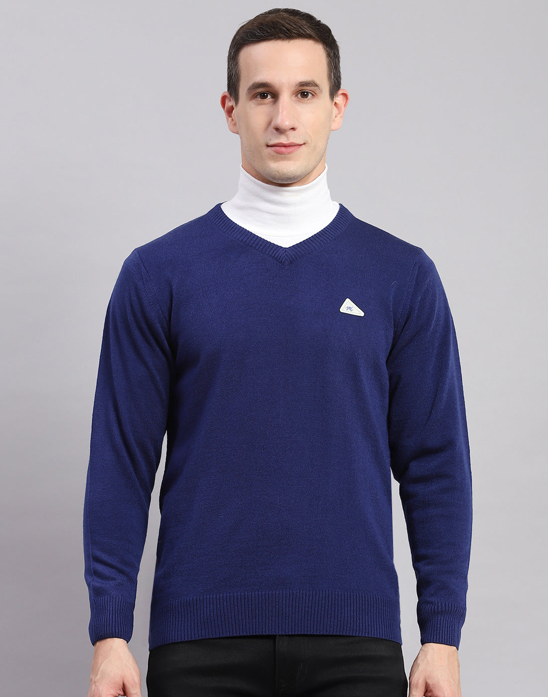 Men Blue Solid V Neck Full Sleeve Sweaters/Pullovers