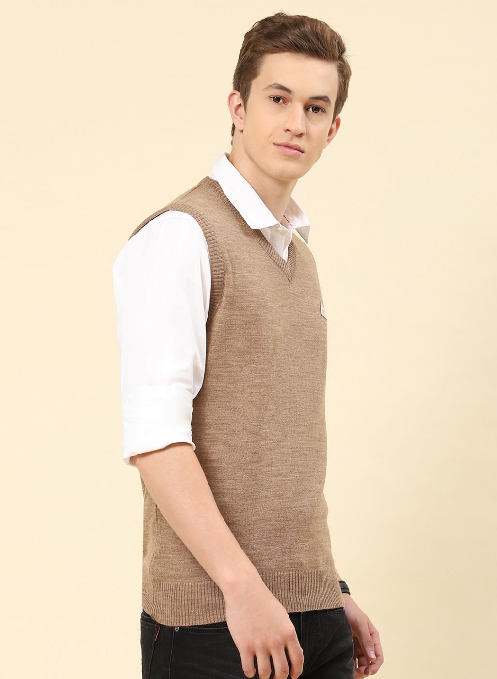 Men Brown Solid Blend wool Sweater