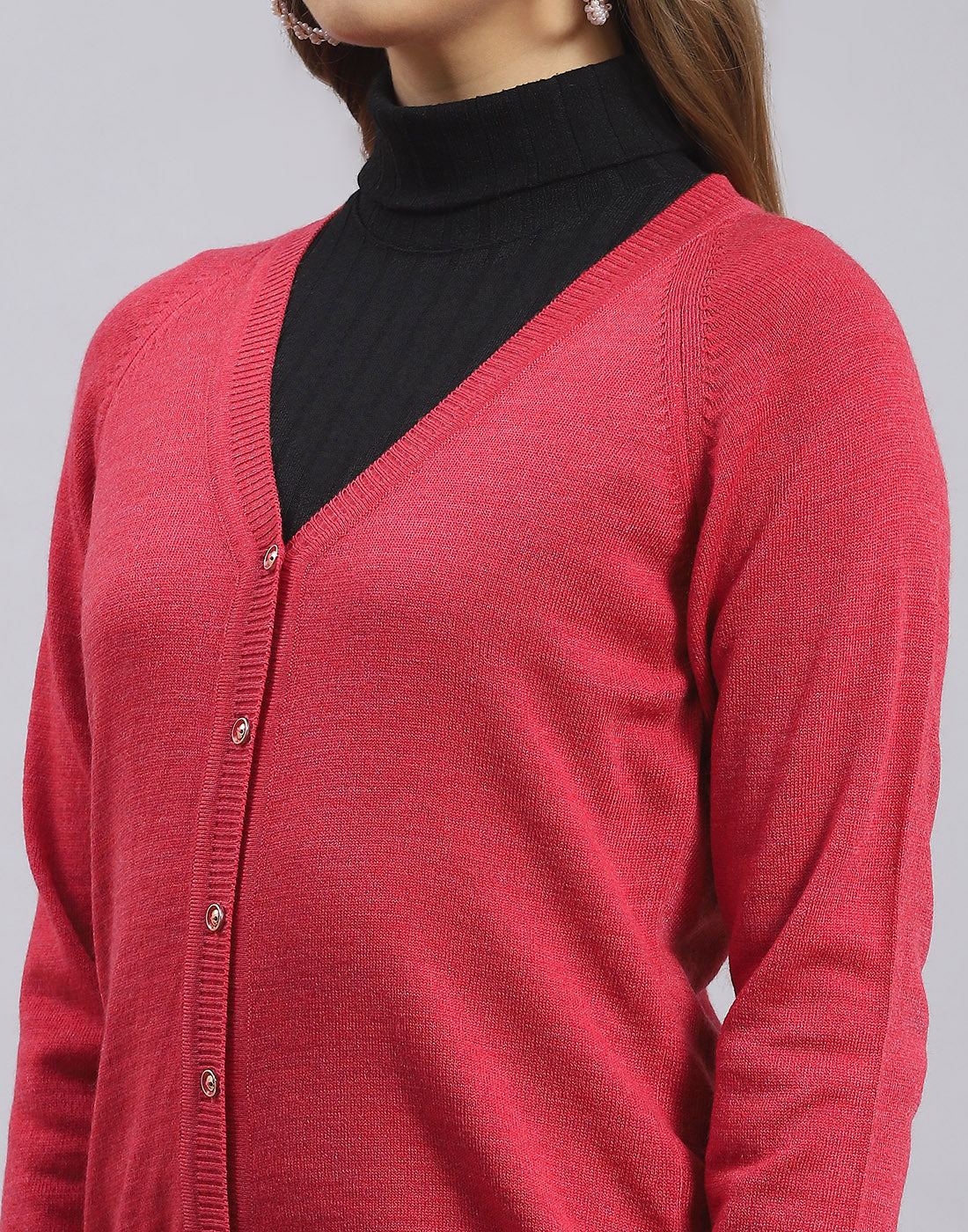 Women Red Solid V Neck Full Sleeve Sweater