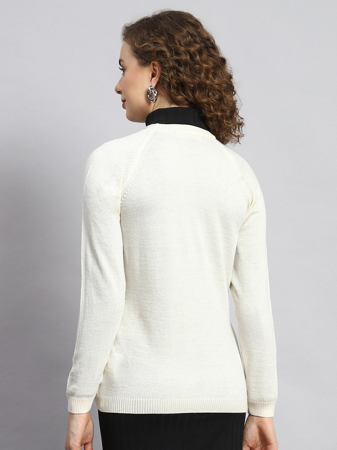 Women Cream Solid Cardigan