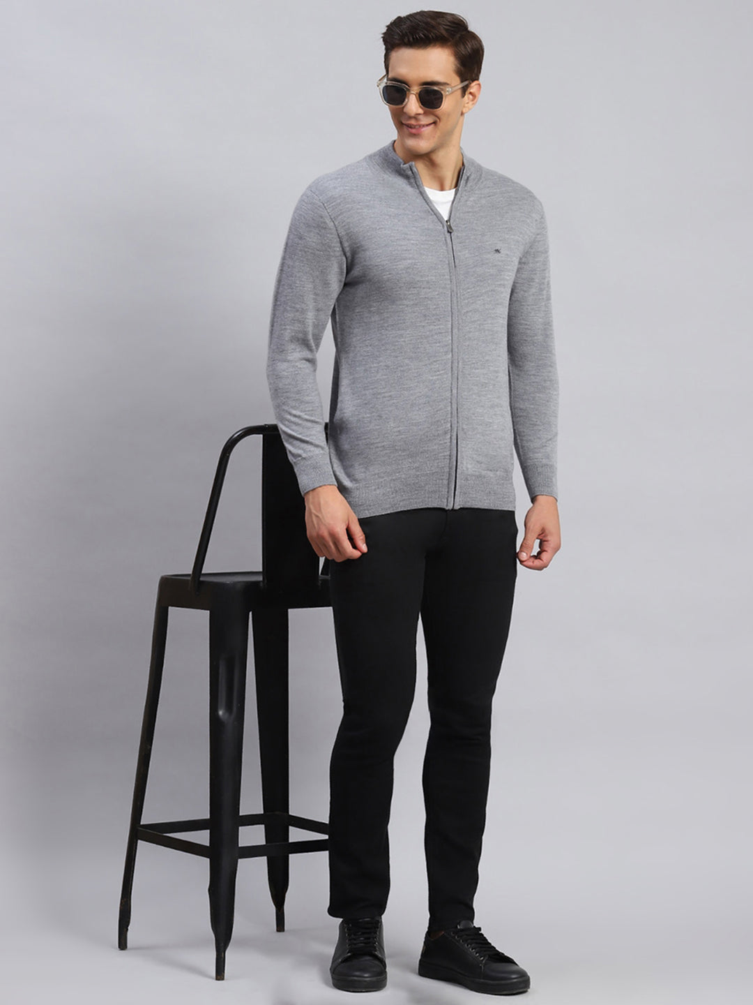 Men Grey Solid Pure wool Pullover