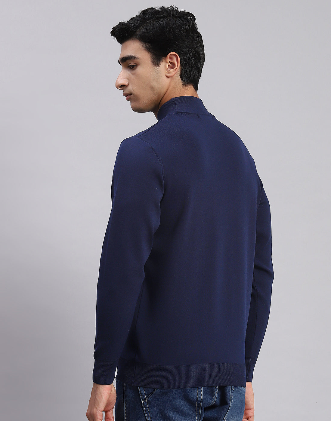 Men Navy Blue Solid T Neck Full Sleeve Sweaters/Pullovers