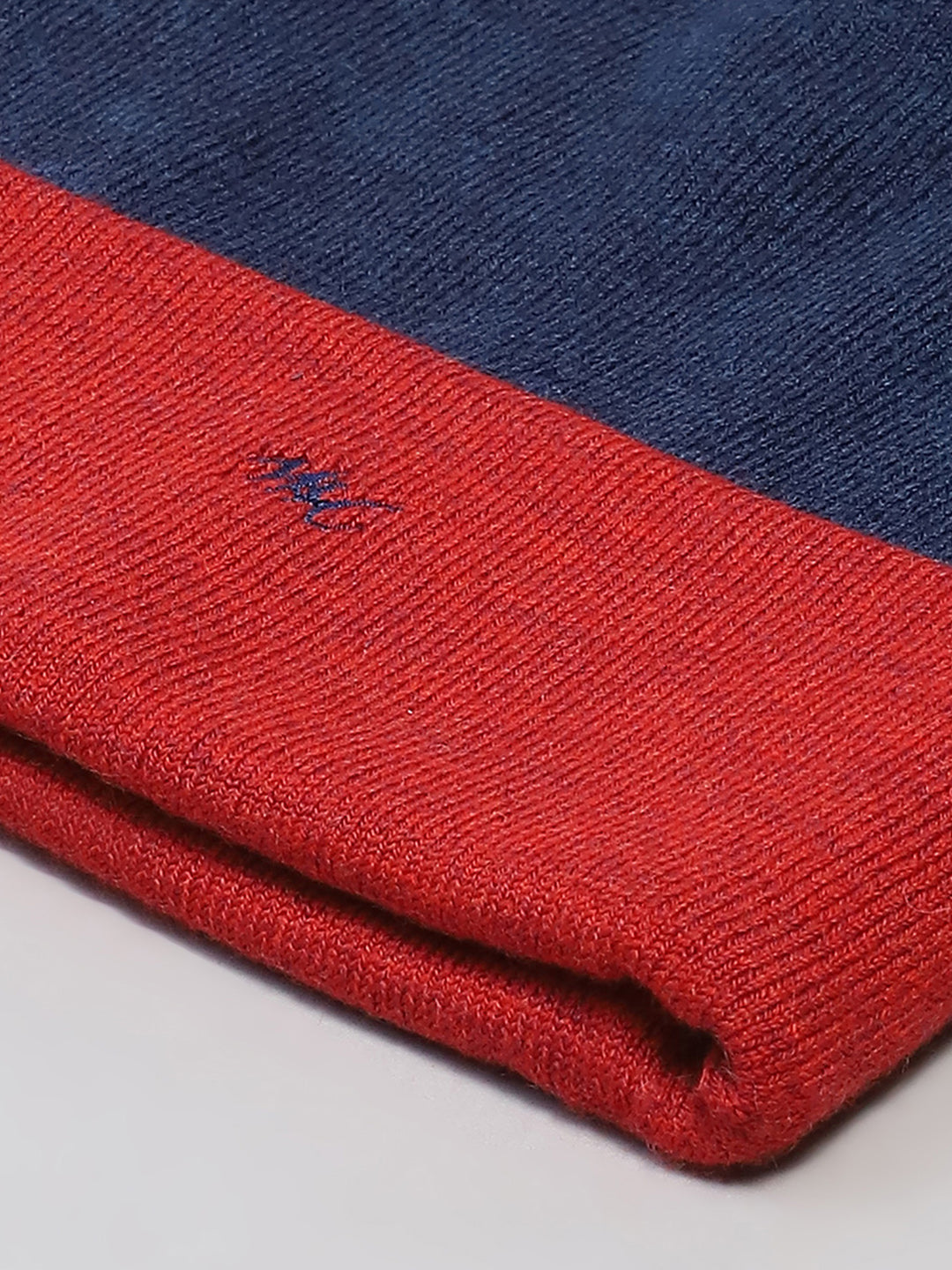 Men Maroon Self Design Cap