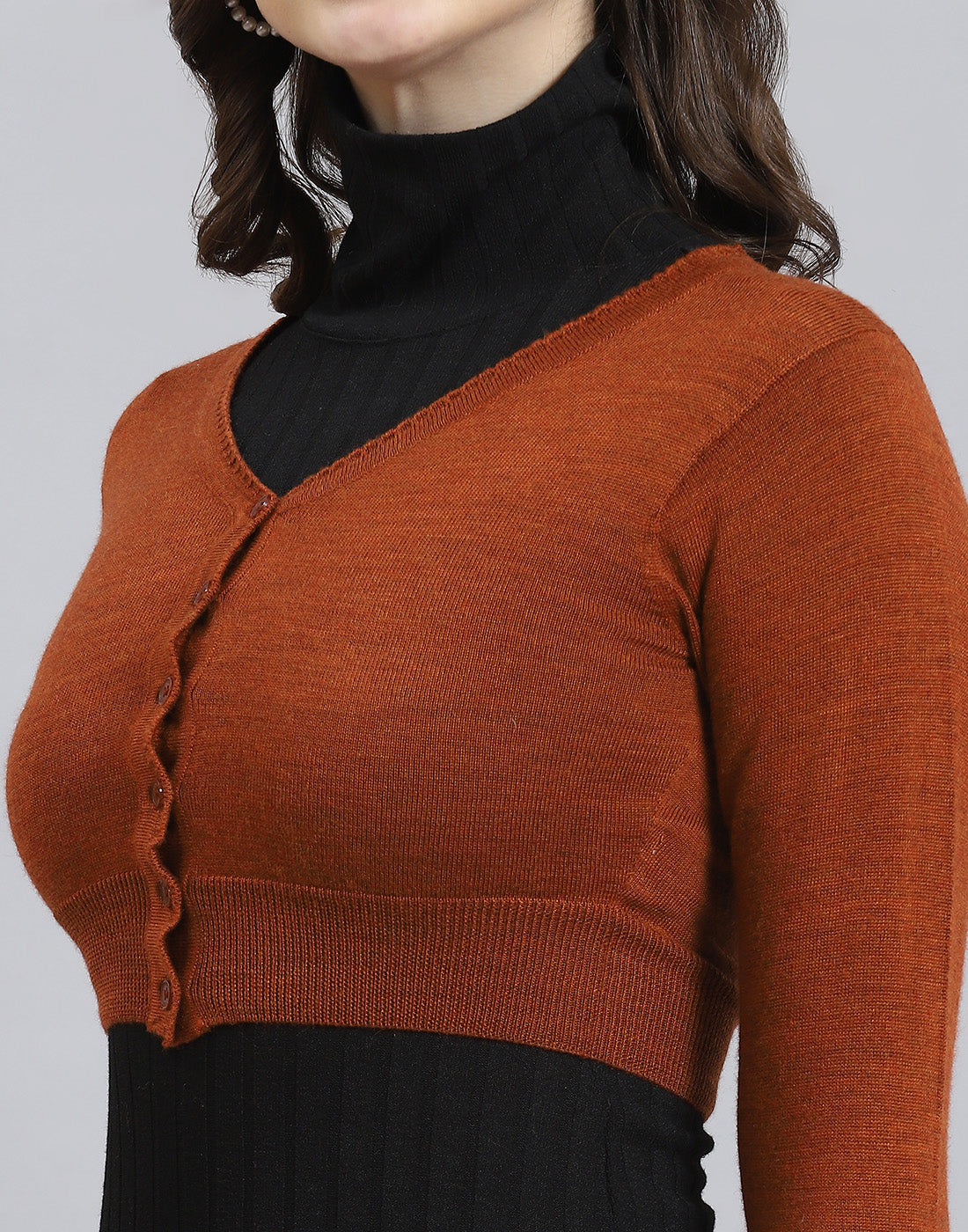 Women Rust Solid V Neck Full Sleeve Sweater