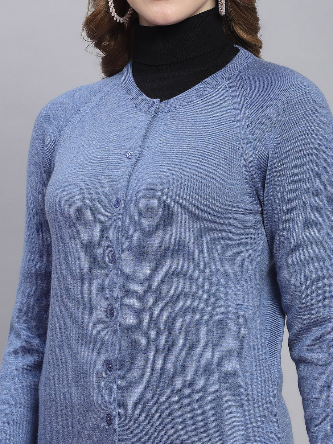Women Blue Solid Round Neck Full Sleeve Cardigans