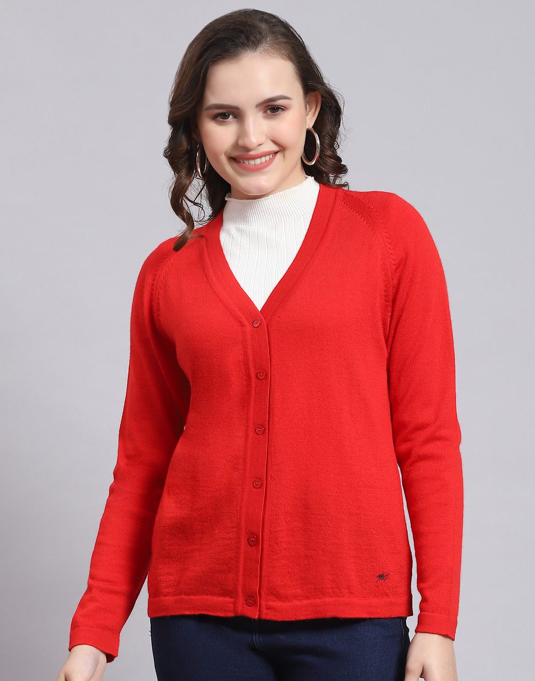 Women Red Solid V Neck Full Sleeve Sweater