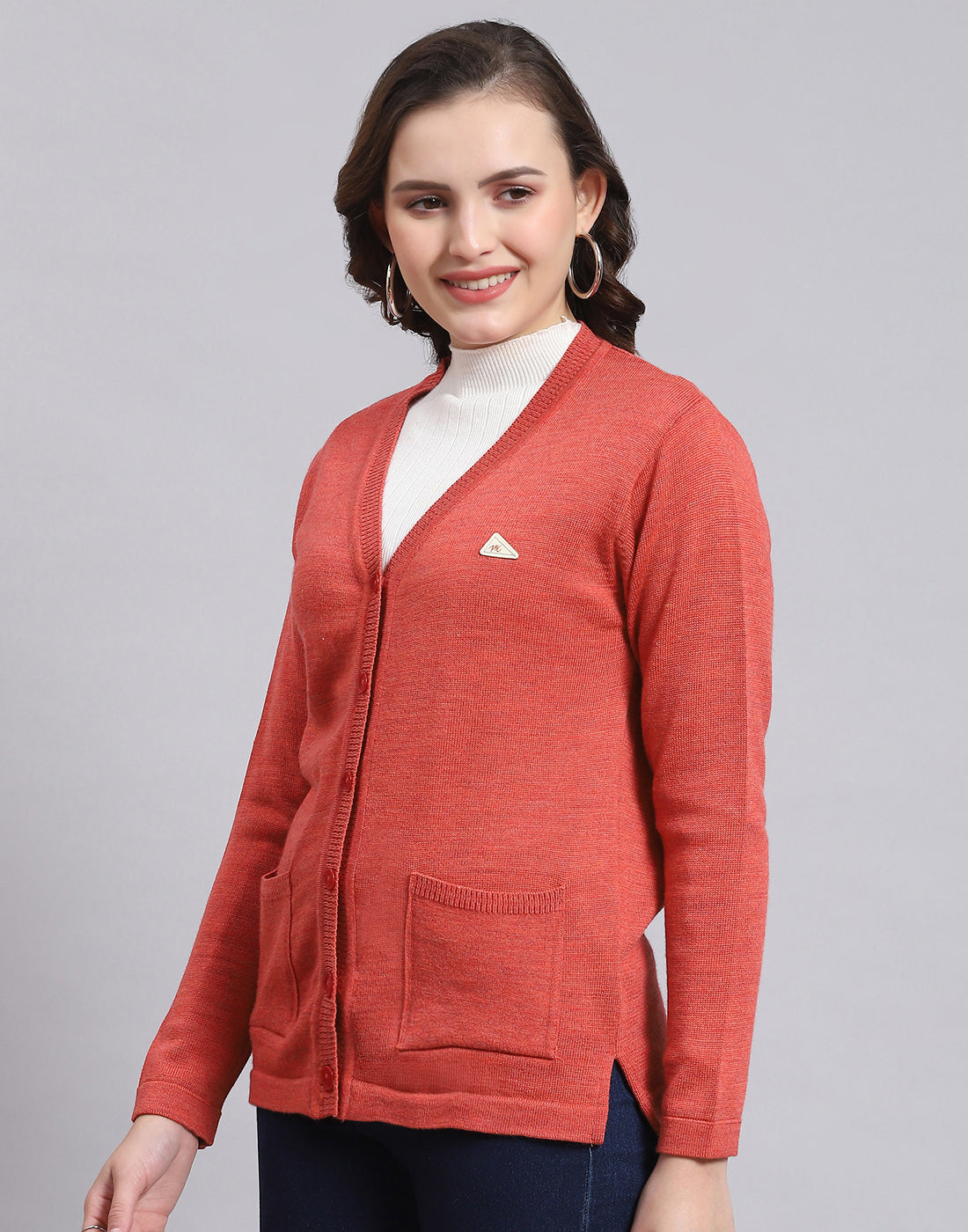 Women Pink Solid V Neck Full Sleeve Sweater