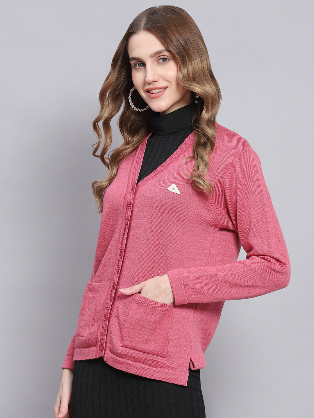 Women Pink Solid V Neck Full Sleeve Cardigans