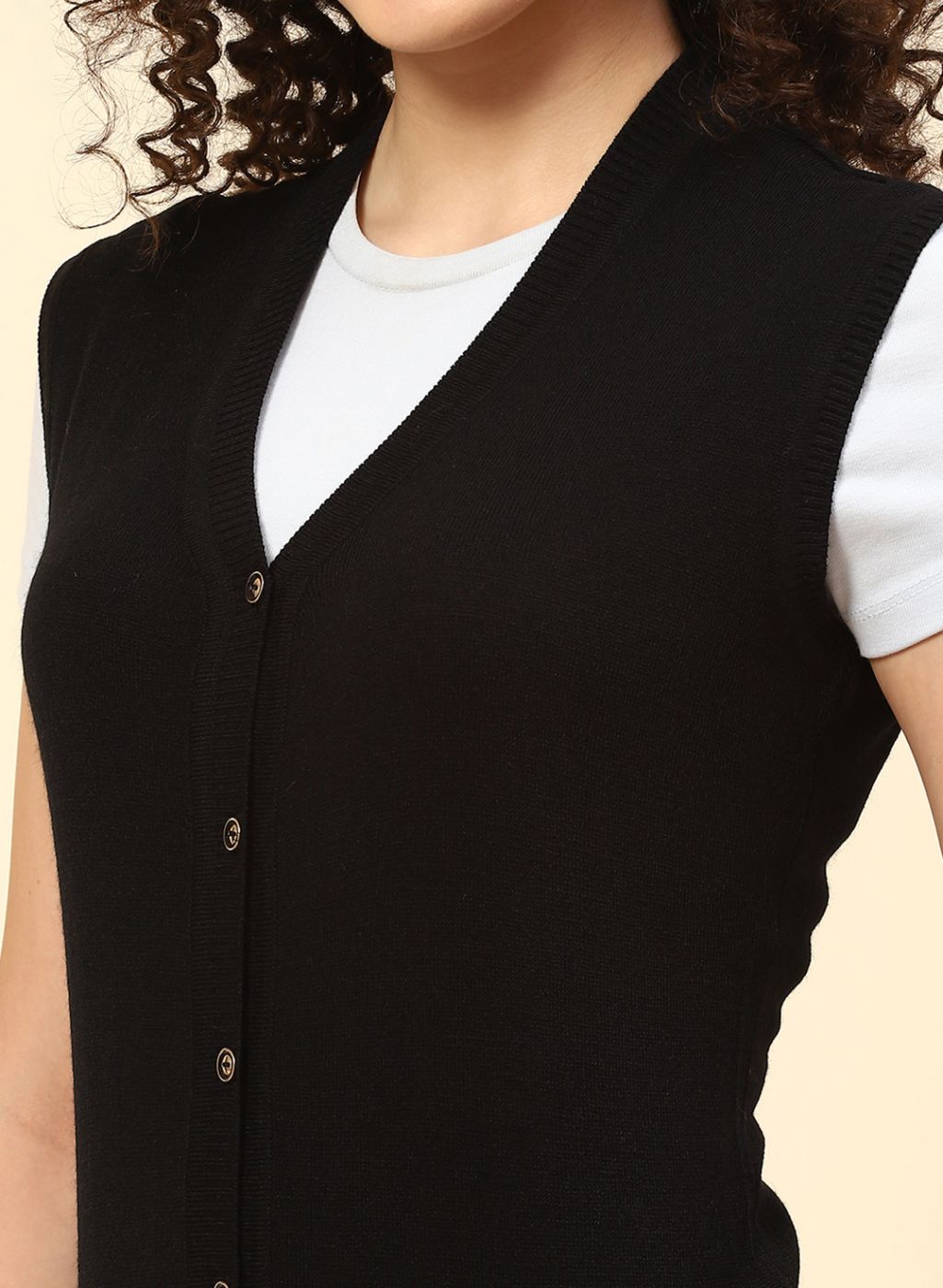 Women Black Solid Wool blend Cardigan