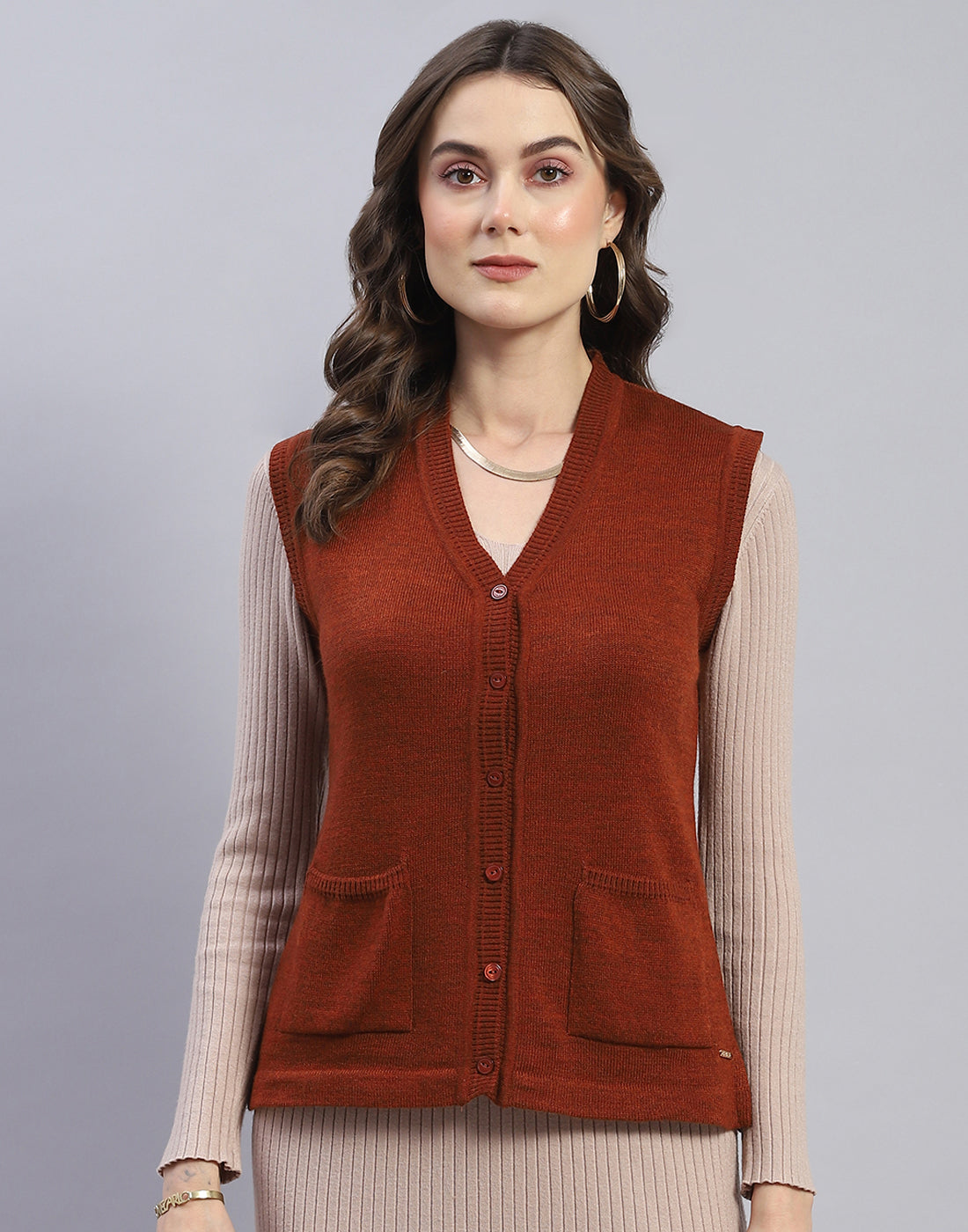 Women Rust Solid V Neck Sleeveless Cardigan