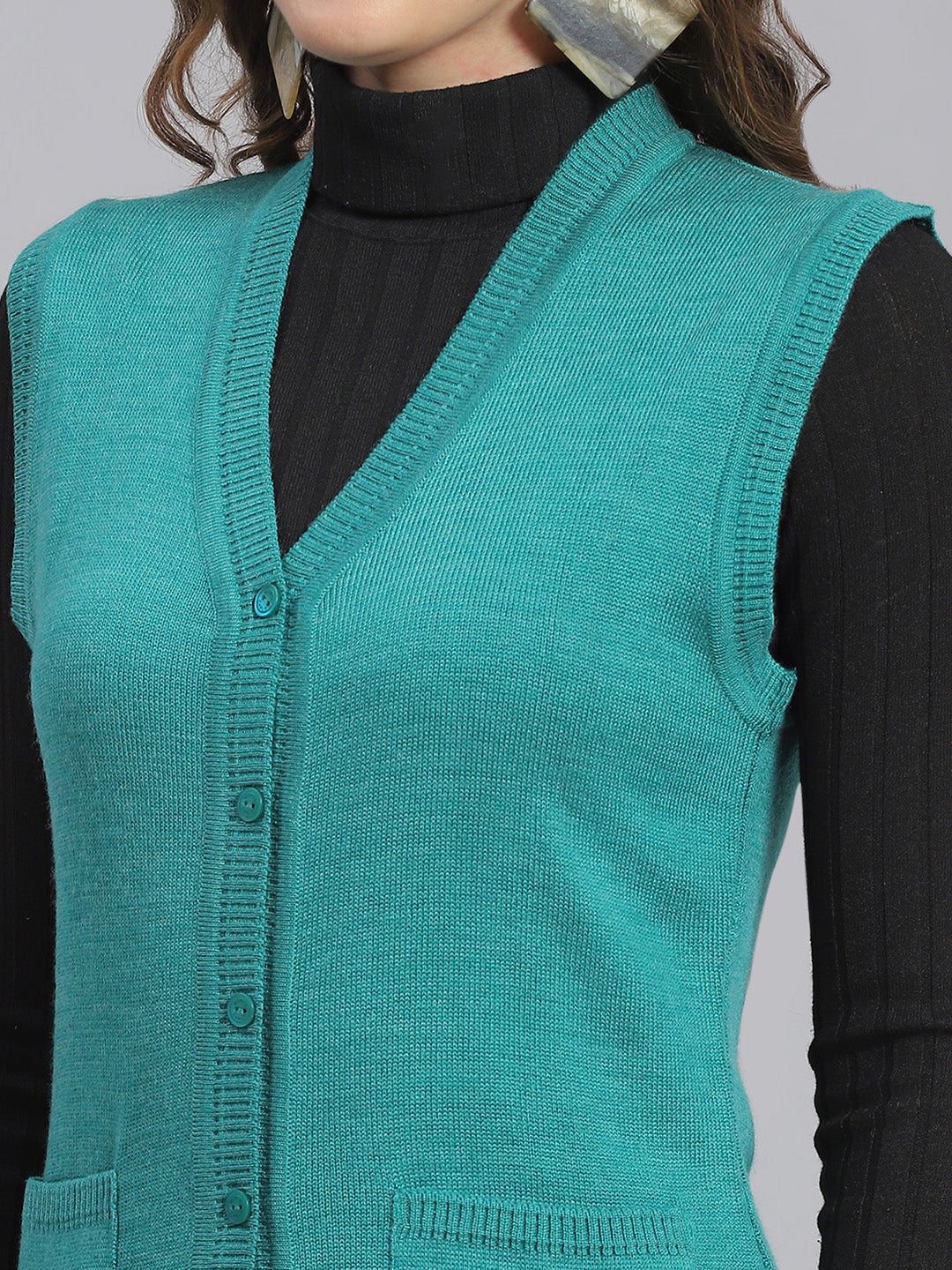 Women Teal Blue Solid V Neck Sleeveless Cardigans